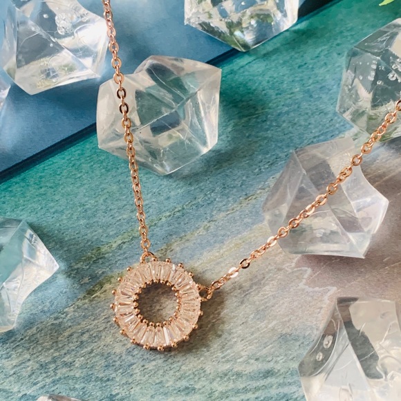 Saruda_Jewelry Jewelry - New!! Fashion crystal necklace rose gold/ silver